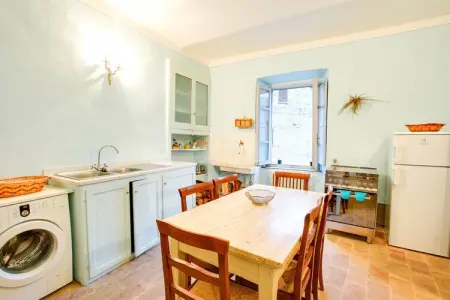 Castagno, Villa rustique avec piscine commune située à Sermugnano - Photo 3