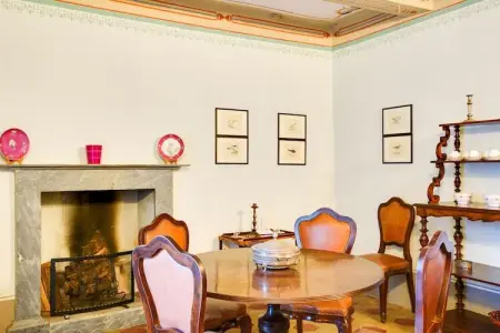 Castagno, Villa rustique avec piscine commune située à Sermugnano - Photo 10