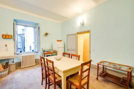 Castagno, Villa rustique avec piscine commune située à Sermugnano - Photo 13