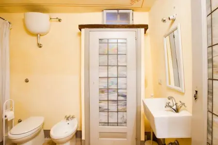 Castagno, Villa rustique avec piscine commune située à Sermugnano - Photo 19