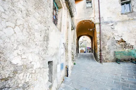 Castagno, Villa rustique avec piscine commune située à Sermugnano - Photo 24