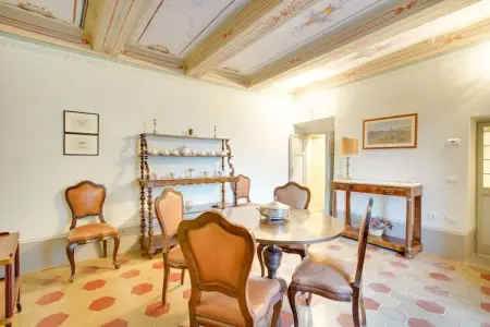 Castagno, Villa rustique avec piscine commune située à Sermugnano - Photo 30