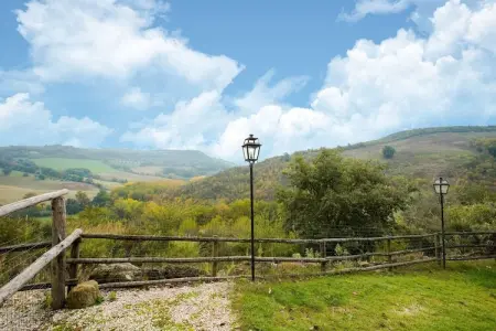Il Belvedere, Magnifique villa avec piscine commune à Sermugnano - Photo 22