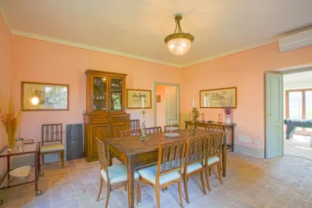 Villa Sparina, Vieille Villa à Sermugnano avec piscine à débordement - Photo 12