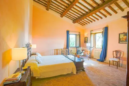 Villa Sparina, Vieille Villa à Sermugnano avec piscine à débordement - Photo 17