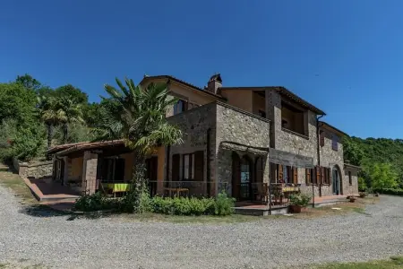 Zafferano, Ferme spacieuse avec piscine à Ficulle - Photo 3