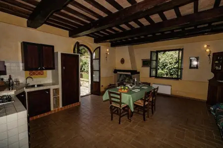 Il Leccio, Appartement moderne et luxueux avec piscine et vue magnifique, à 1 heure de Rome - Photo 16