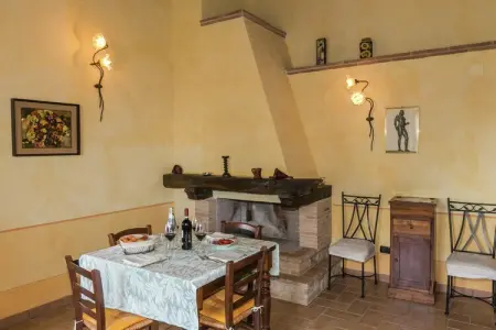 Il Bagolaro, Appartements frais à Montoro, montagnes et sites romains - Photo 3