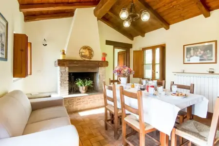 Vista, Ferme confortable avec jardin à Monte Santa Maria Tiberina - Photo 13