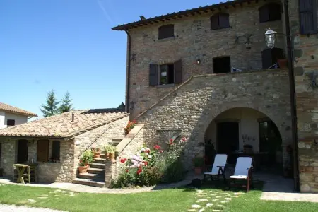 Gherardi Seccatoio, Gîte indépendant sur les collines de Montone Umbria - Photo 1
