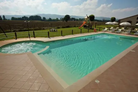 Spello, Villa moderne à Cannara avec piscine - Photo 9