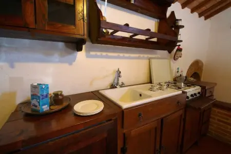 Torre Belvedere, Château médiéval avec piscine en forêt en Ombrie - Photo 3