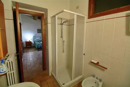 Villa Torri, Magnifique Villa à Torri, avec Piscine - Photo 15