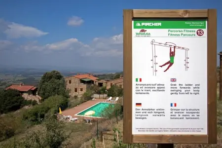 Club House, Mas cosy à Paciano avec piscine privée - Photo 30