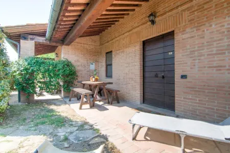 Cavaliere d'Italia, Grande ferme avec piscine à Castiglione del Lago - Photo 1