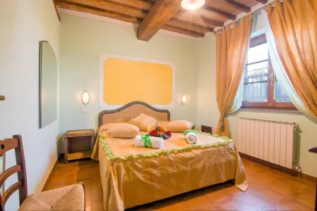 Cavaliere d'Italia, Grande ferme avec piscine à Castiglione del Lago - Photo 4