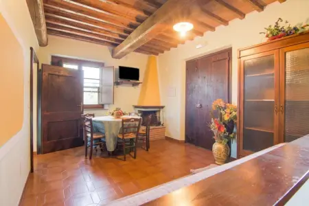 Cavaliere d'Italia, Grande ferme avec piscine à Castiglione del Lago - Photo 13