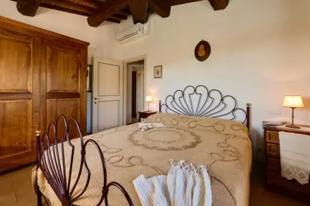 Pino, Maison agro-touristique en Ombrie avec terrasse privée - Photo 11