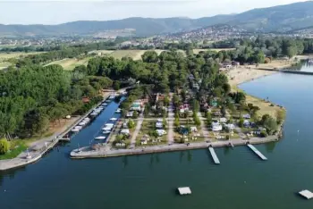 Sta-caravan in Tuoro sul Trasimeno,Camping Punta Navaccia 1 - MH Standard IT-06069-01 N°97474