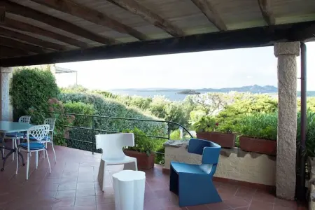 Villa Pitrizzina, Villa avec piscine, surplombant les eaux cristallines de la Costa Smeralda - Photo 18