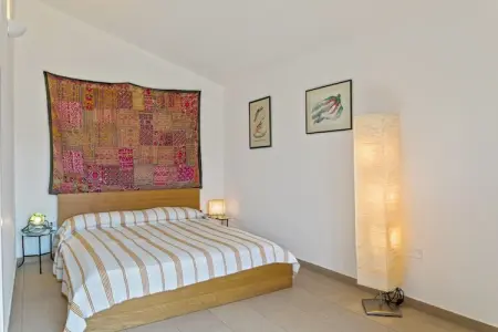 Casa Santa Giusta, Maison de vacances moderne près de la mer à Bosa, Sardaigne - Photo 3