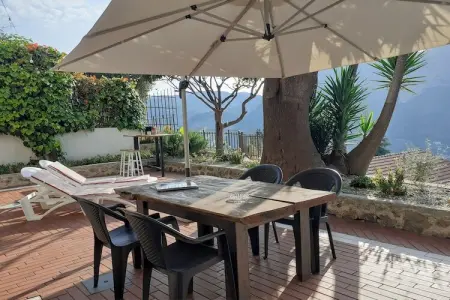 Casa Longo, Maison de vacances moderne avec vue sur la mer à Vintimille - Photo 33