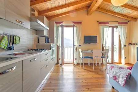 Romantica, Maison de vacances moderne avec piscine à Gravedona - Photo 2