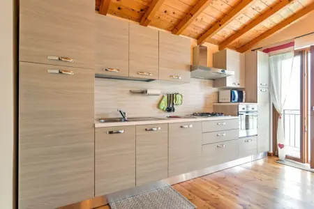 Romantica, Maison de vacances moderne avec piscine à Gravedona - Photo 3