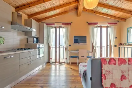 Romantica, Maison de vacances moderne avec piscine à Gravedona - Photo 8