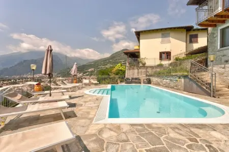 Romantica, Maison de vacances moderne avec piscine à Gravedona - Photo 33