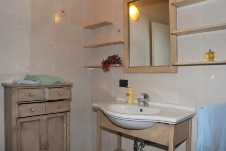 Casa Lucia Due, Maison moderne à Idro (Lombardie), située près du lac Idro - Photo 8