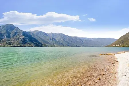 Casa Lucia Due, Maison moderne à Idro (Lombardie), située près du lac Idro - Photo 20