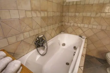 Alette, Magnifique gîte à Bellamonte avec jacuzzi - Photo 13