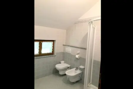 Villa Etti Bilo - Fronte Lago, Charmante maison de vacances près du lac Ledro pour 6, parc - Photo 14