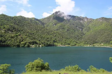 Villa Etti Bilo - Fronte Lago, Charmante maison de vacances près du lac Ledro pour 6, parc - Photo 22