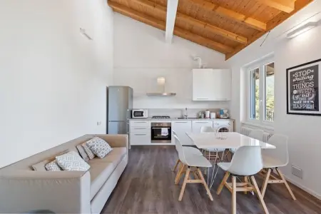 Casa Europa, Maison de vacances à Molina di Ledro avec piscine - Photo 11