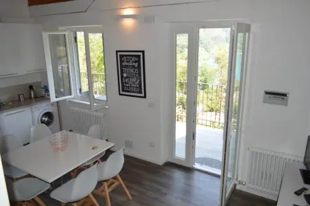 Casa Europa, Maison de vacances à Molina di Ledro avec piscine - Photo 13