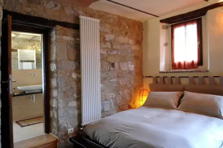 Borgo Belvedere Combi, Belle maison de vacances à Imola avec piscine - Photo 2