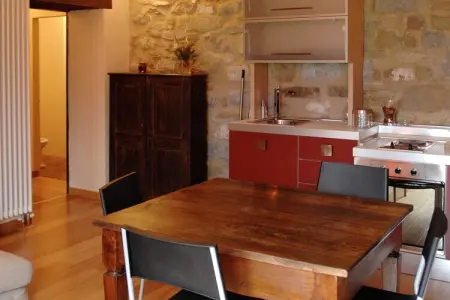 Borgo Belvedere Combi, Belle maison de vacances à Imola avec piscine - Photo 4