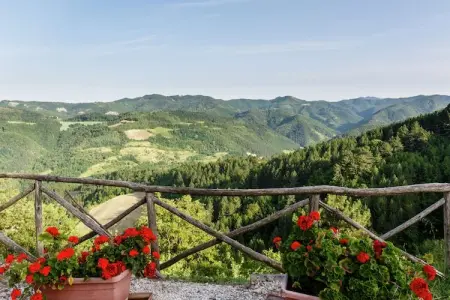 La Collinaccia, Vaste villa à Tredozio en Toscane avec vue panoramique - Photo 34