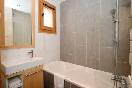 Les Portes du Grand Massif 7, Appartement typique sur le domaine skiable du Grand Massif - Photo 11