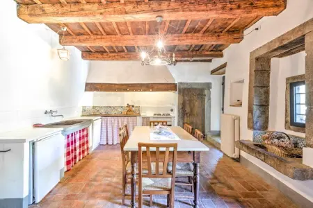 San Godenzo Casa Grande 1, Maison de vacances isolée avec piscine à San Godenzo - Photo 6