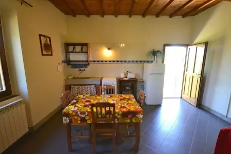 Trebbiano, Maison de vacances confortable à Florence avec piscine - Photo 3