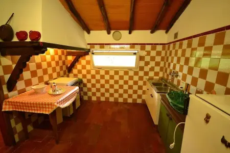 La Loggia, maison de vacances caractéristique avec piscine partagée - Photo 3