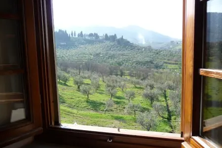 La Casa dei Due Olivi, Ferme rustique à San Baronto avec piscine - Photo 12
