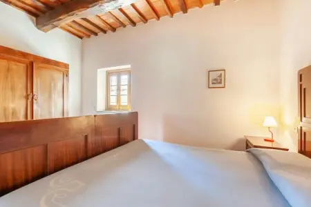 La Casa dei Due Olivi, Ferme rustique à San Baronto avec piscine - Photo 21