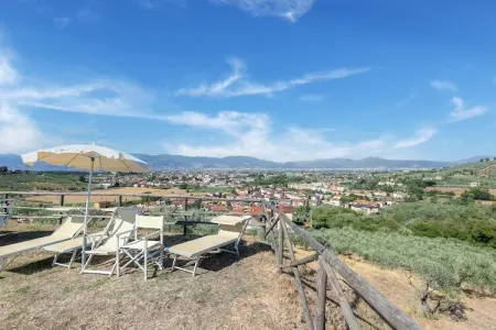 La Casa dei Due Olivi, Ferme rustique à San Baronto avec piscine - Photo 29