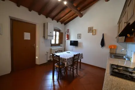 La Casa dei Cinque Olivi, Charmante ferme à San Baronto avec piscine - Photo 15