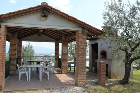 La Casa dei Cinque Olivi, Charmante ferme à San Baronto avec piscine - Photo 27