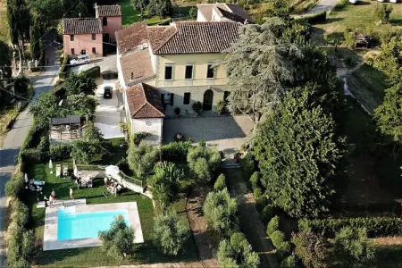 Villa dei Tarocchi, Maison de vacances spacieuse avec piscine située à Pistoia - Photo 7
